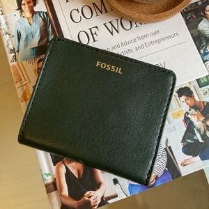 Fossil Wallet (NEW)